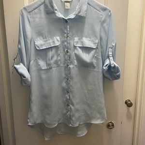 H&M Light blue button up blouse